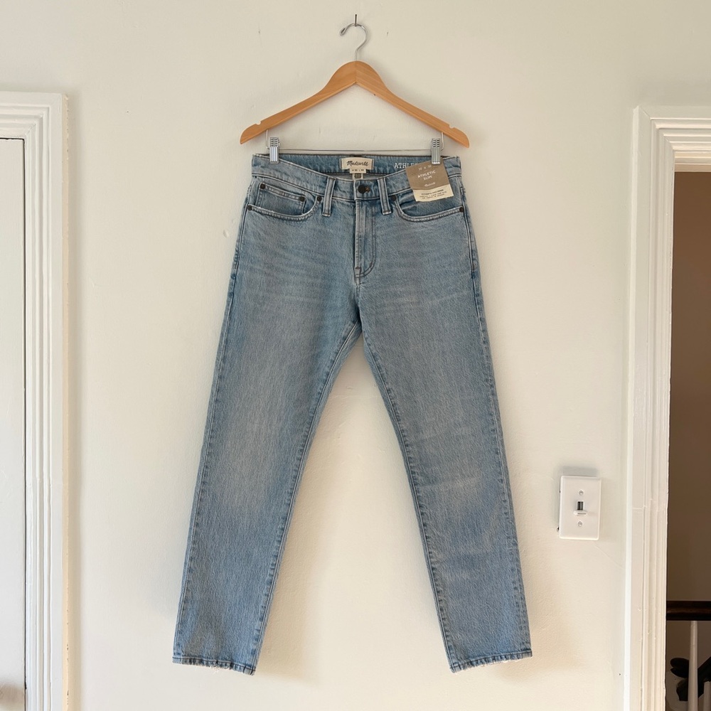 Madewell NWT 30” x 30” Mens Athletic Slim Jeans Becklow Wash